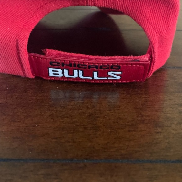 Vintage Chicago bulls hat - Picture 4 of 5